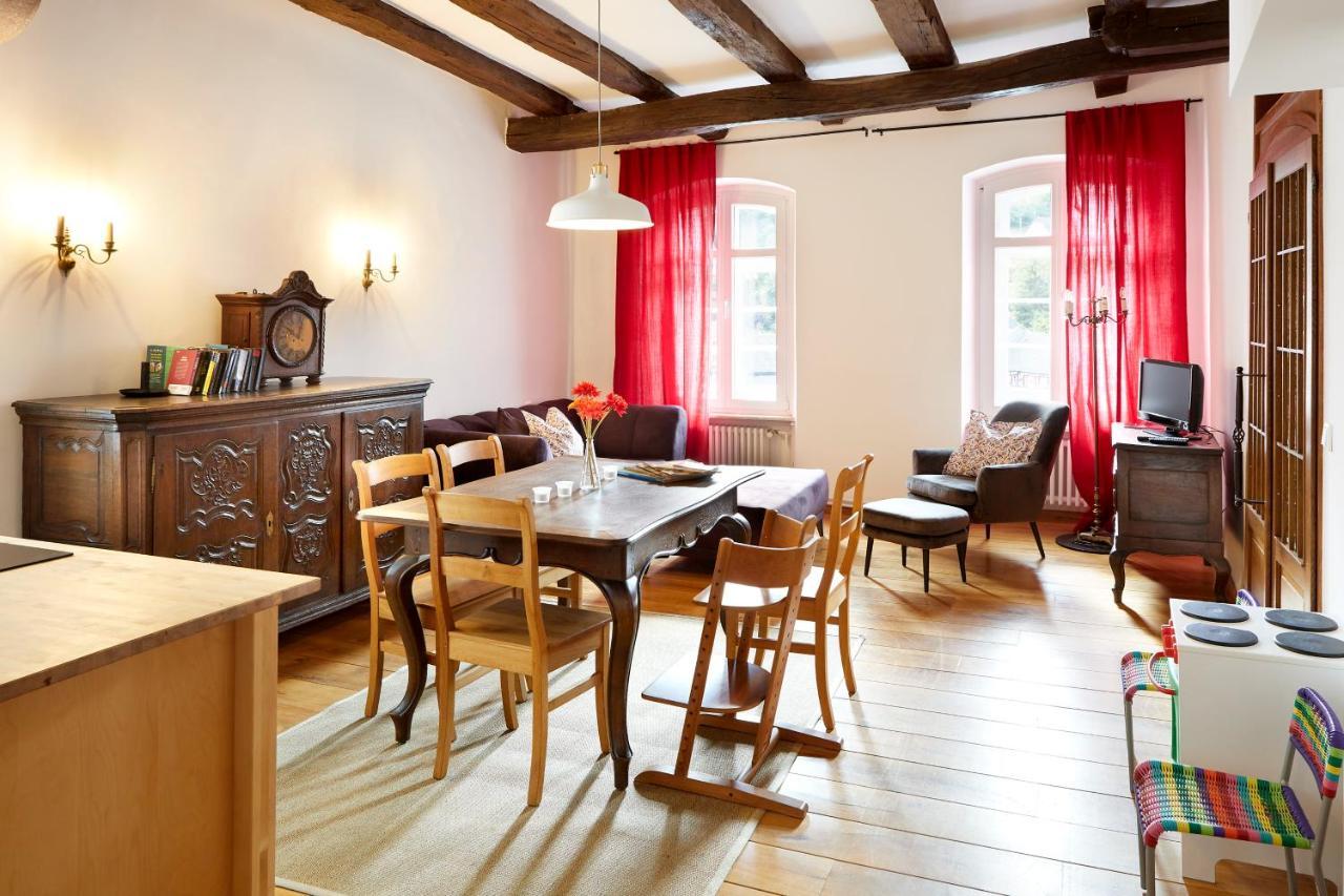 Quellenhof - Wohnen Im Denkmal - Wohnung "Hirtenturm" Blankenheim  Buitenkant foto